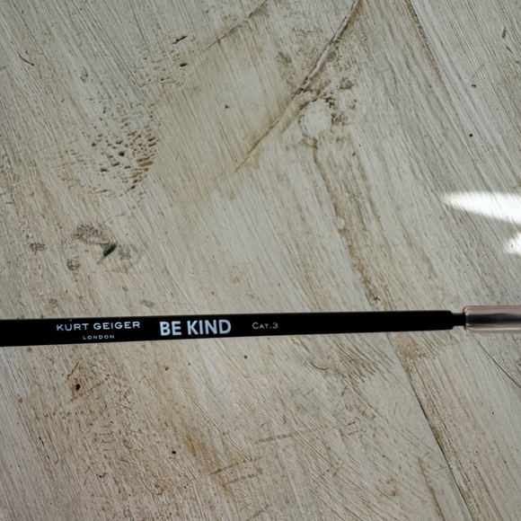 Kurt Geiger Sunglasses 🕶️ - Picture 3 of 3